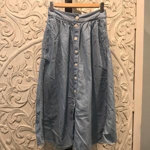 Madewell Chambray Patio Button-Front Midi Skirt